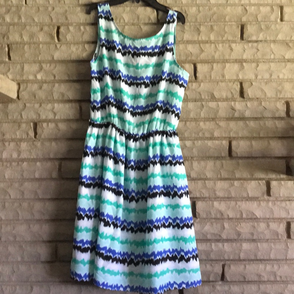 Women’s dress